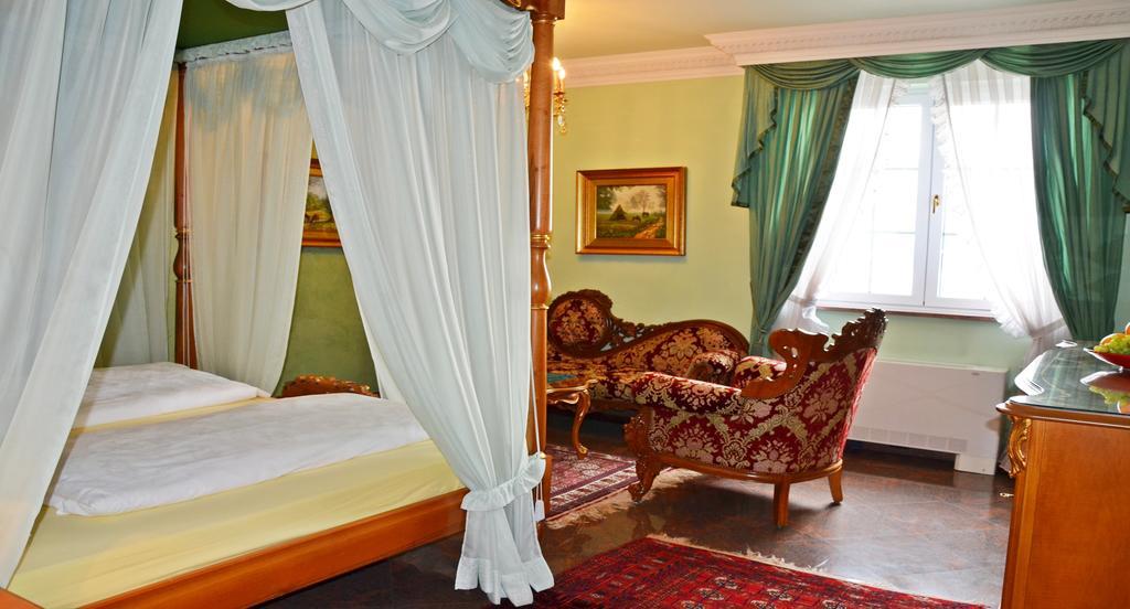 Seehotel Porcia Pörtschach am Wörthersee Dış mekan fotoğraf