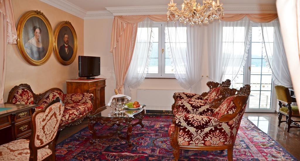 Seehotel Porcia Pörtschach am Wörthersee Dış mekan fotoğraf
